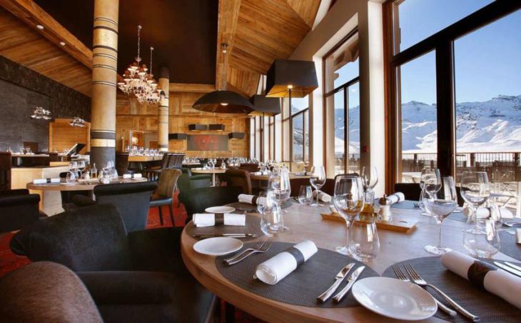 Koh-I Nor Hotel, Val Thorens, Dining Room